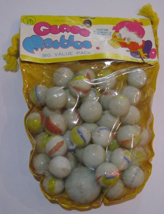 Glass Marbles Big Value Pack (No#) (Camel logo) (East-West Dist) (Taiwan) - Side 1 - Al - G15.JPG