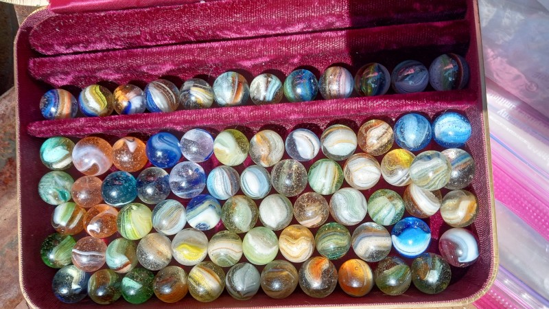 Marbles Natural Light.jpg