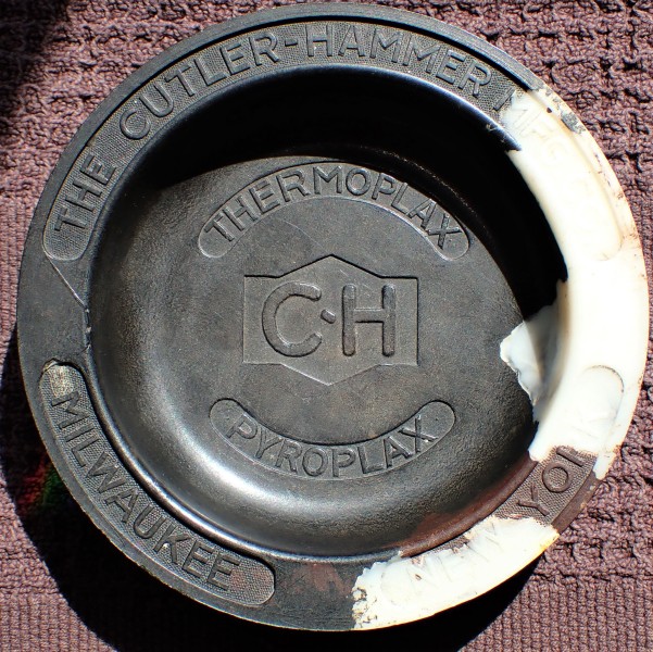 ThermoplaxBakelite.JPG